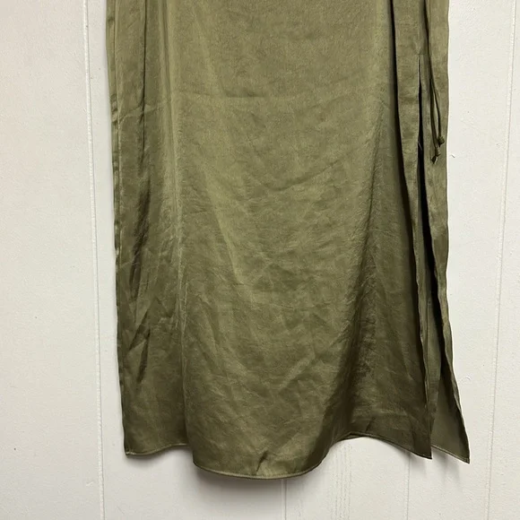 Aritzia Wilfred Elixir Satin Skirt In Bosana Green Vert Bosana Side Slit Size 6 - Picture 3 of 9